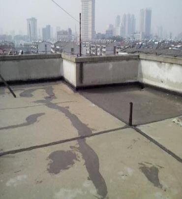 郴州漏水维修 楼顶漏水是什么原因，楼顶漏水维修方法是什么?